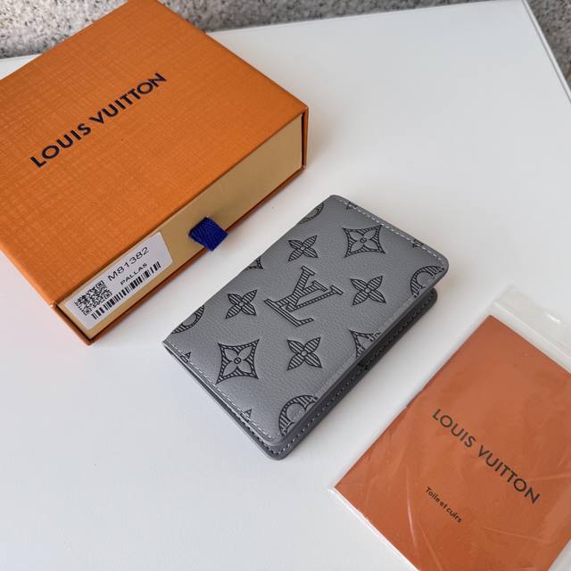 Genuine Top Original M81382 Gray This Pocket Wallet Is Made Of Monogram Shadow L
