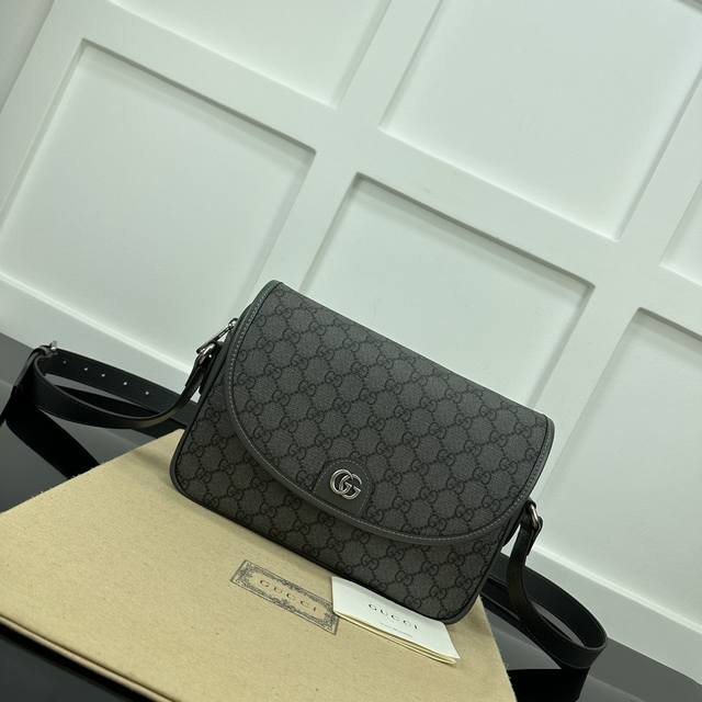 gucci New Counter Quality Top Original Leather Real Shot Model Number: 724704
