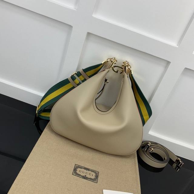 gucci New Counter Quality Top Original Leather Real Shot Model Number 702823