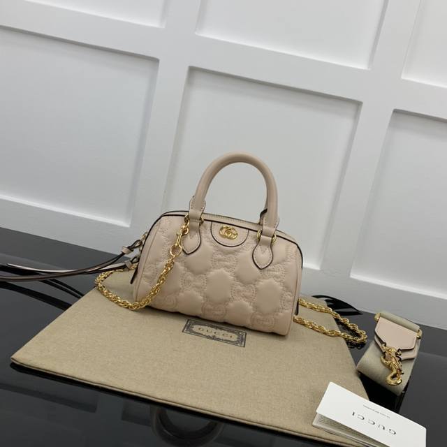 gucci New Counter Quality Top Original Leather Real Shot Model Number 702251