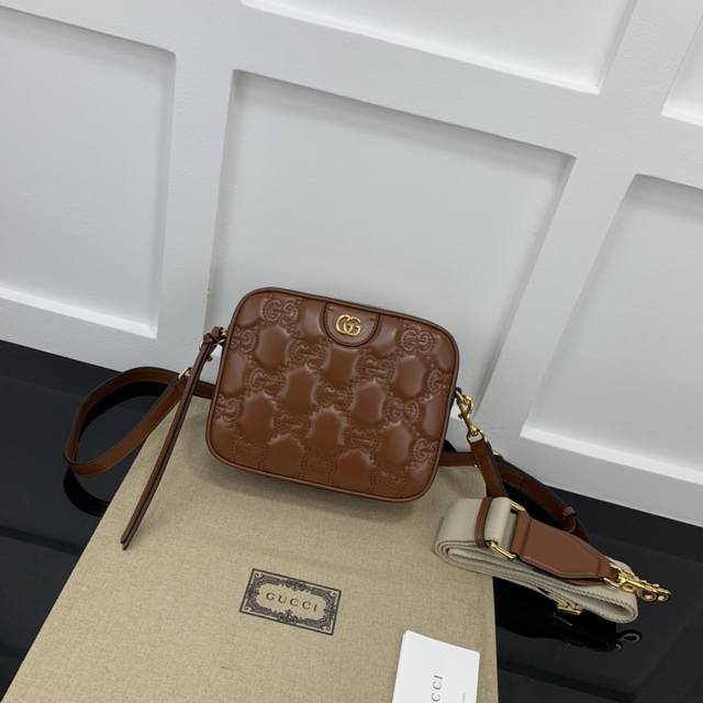 gucci New Counter Quality Top Original Leather Real Shot Model Number 702234