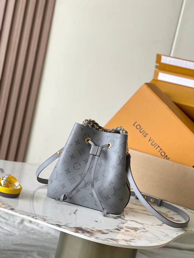 Super Mb Chip Version Original Leather This Neonoe Bb Handbag Uses The Brand New