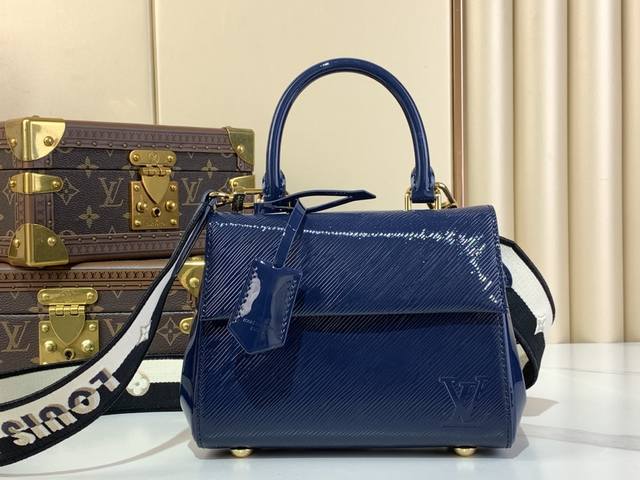 Top Original Cluny Mini Handbag M58928 M24616 Shiny Royal Blue Cloth Shoulder Co