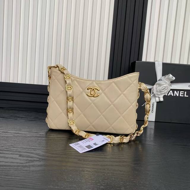 Size ** Black 24K New Armpit Bag I Really Like The Same Style As Liu Wen. Compar