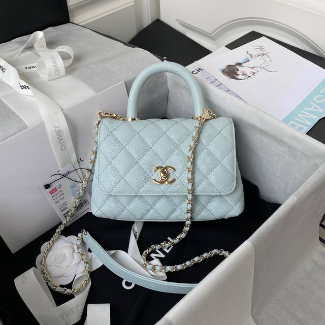 21 New Model As2215 With Lambskin Flap And Lining. Mini Size Of The Season's