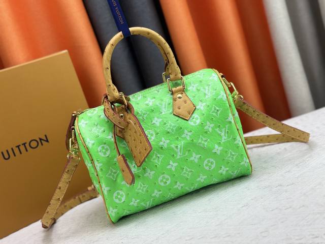 m24424 M24420 M24433 M88227This Speedy Bandouli Re 25 Monogram Leather Handba