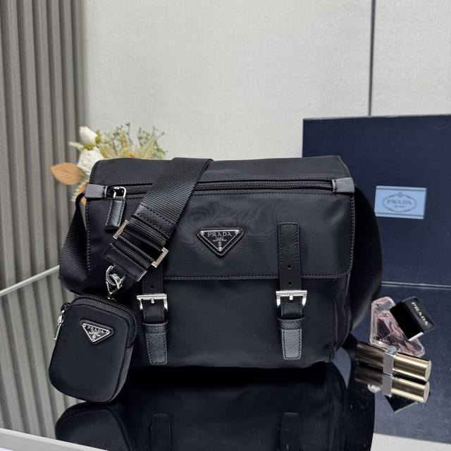 Authentic Top Original New Messenger Bag 1Bd953 This Prada Re-Edition 2005 Three