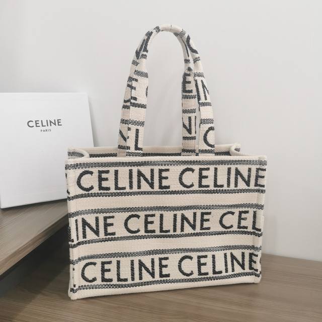 Genuine Grade Celine Cabas Thais Newly Launched Autumn Large Tote Towel Fabric W