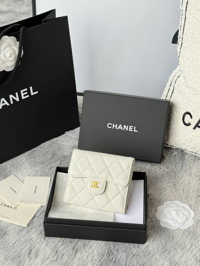 Cowhide Cf Short Trifold Wallet Has Arrived Chanel Card Slots 6 There Is A Coin