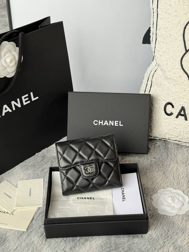 Sheepskin Cf Short Tri-Fold Wallet Has Arrived Chanel Card Slots 6 There Is A Co