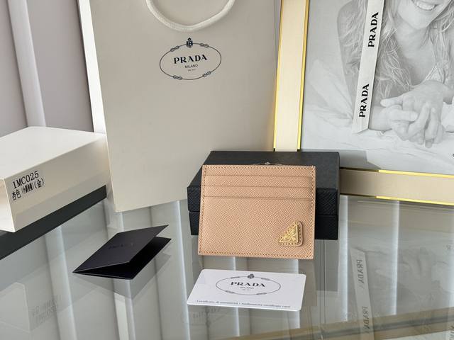 Prada Classic Women's Card Holder Counter Official Website Synchronized Genuine