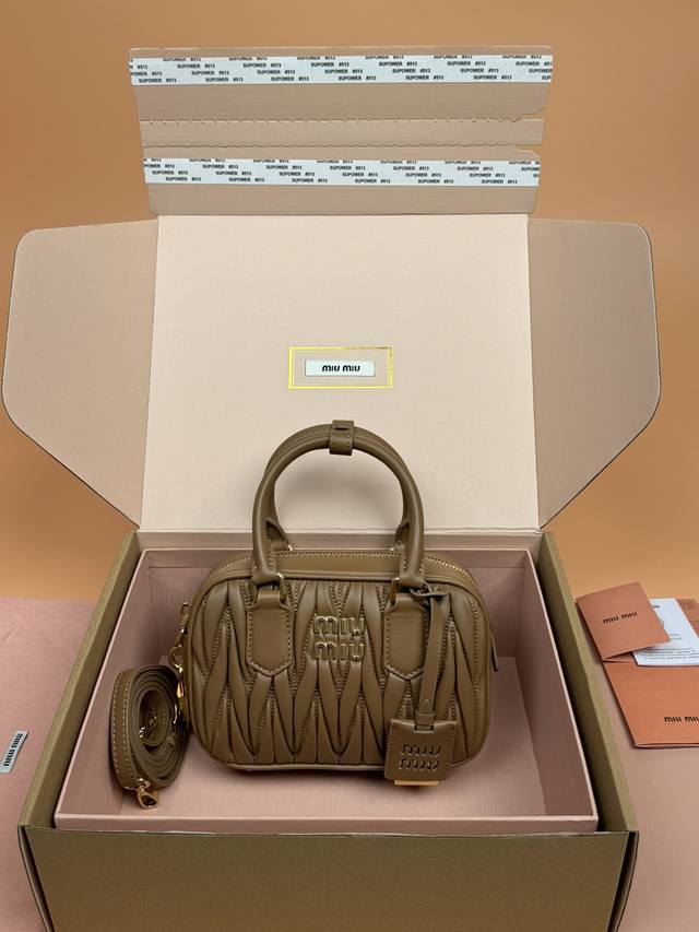 Original Leather With Picture Packaging Premium Hardware Original Leather Arcadi