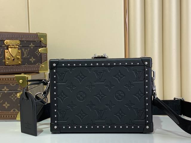 Top Original Clutch Box M12876 Black Stripe Embossed Rivets The Clutch Box Pays