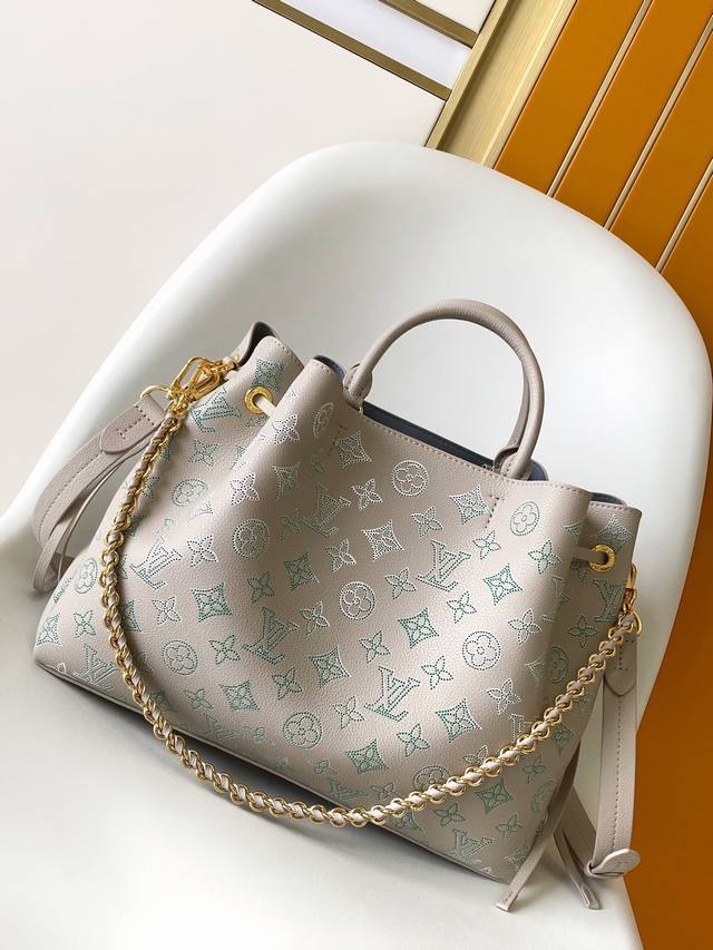 m12127 Top Original Dynamic Code Change This Bella Tote Handbag Is Made Of Pe