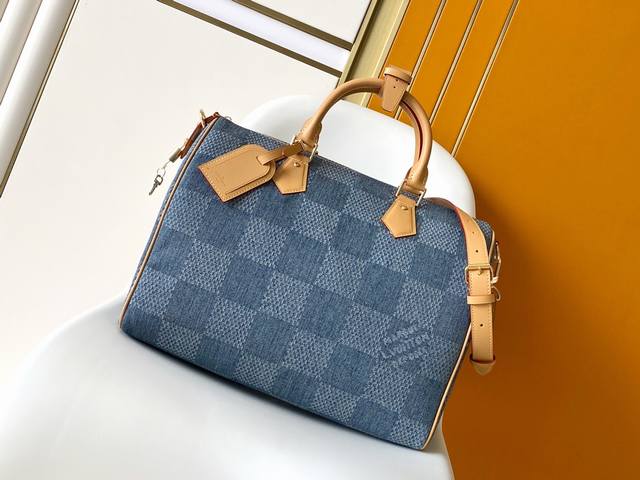 Top Original N40701 Pharrell Williams Introduced Damier Denim 3D Fabric In The S