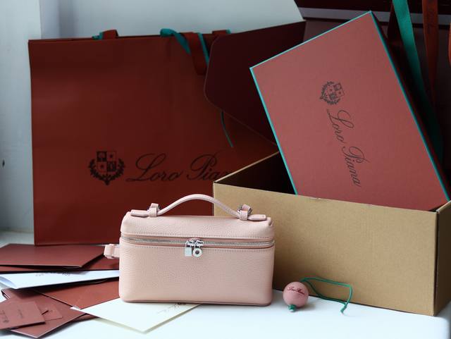 Genuine New Product Launched Loro Piana L19 Extra Pocket Series Hand-Held Crossb