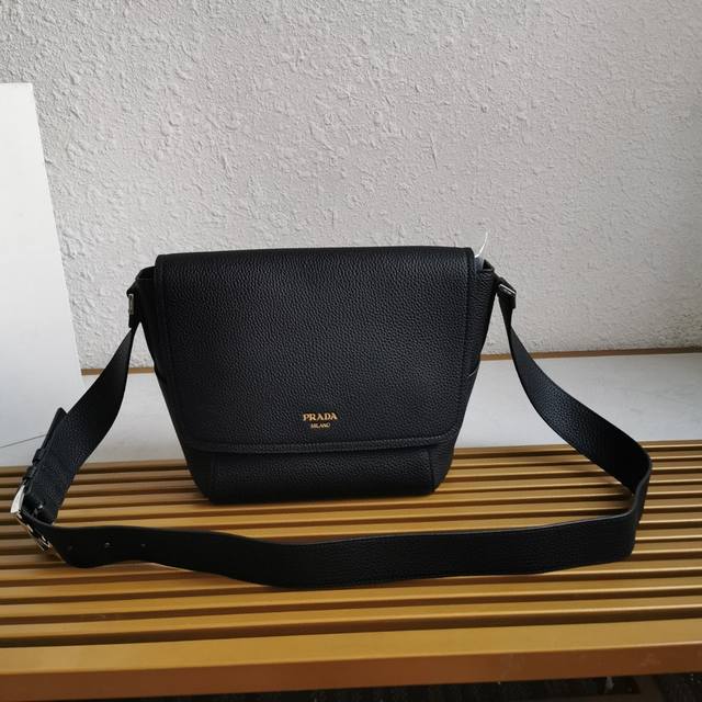 Top Original New Messenger Bag 2Vd069 This Leather Shoulder Bag Uses Imported Ca