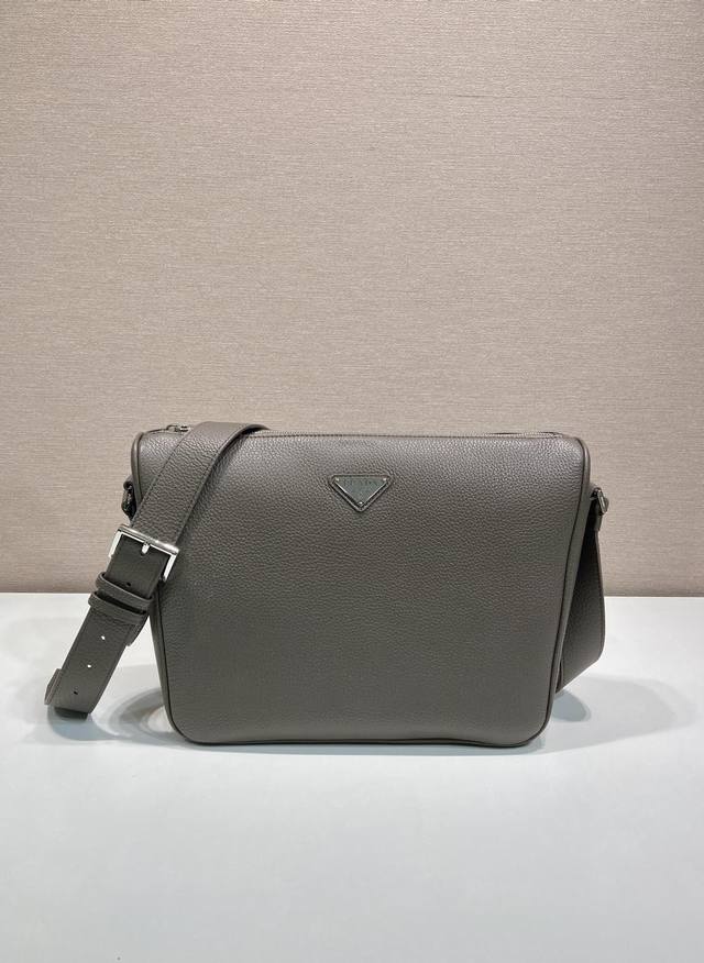 With Counter Packaging New Messenger Bag 2Vh182 Leather Shoulder Strap This Prac