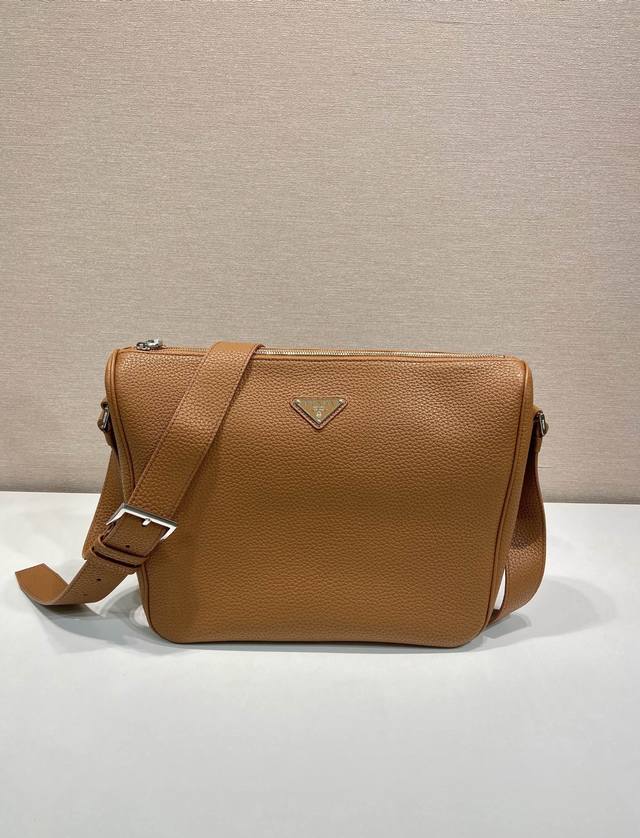 With Counter Packaging New Messenger Bag 2Vh182 Leather Shoulder Strap This Prac
