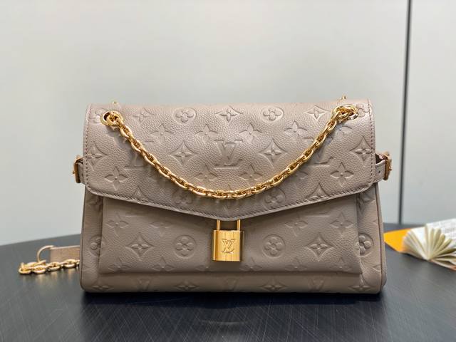 Factory Price P Top Original M14604 Khaki M14973 Full Leather Embossed Chain Bag
