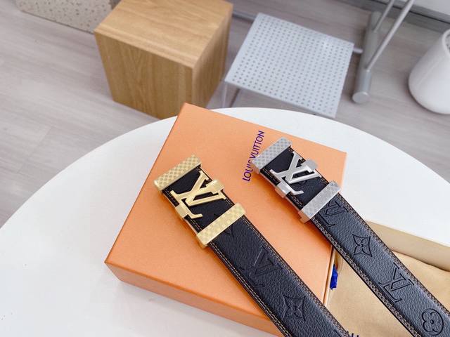 Brand: Lv Louis Vuitton Size: 40Mm Authentic Size Hardware Material: Fine Pure S
