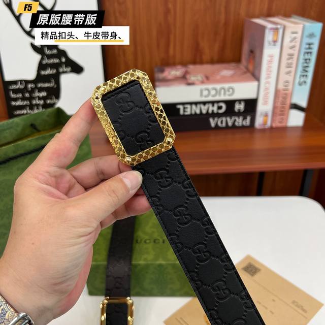Original Quality Perforated Brand Gucci Men's Color Black Buckle Gold Buckle Ori