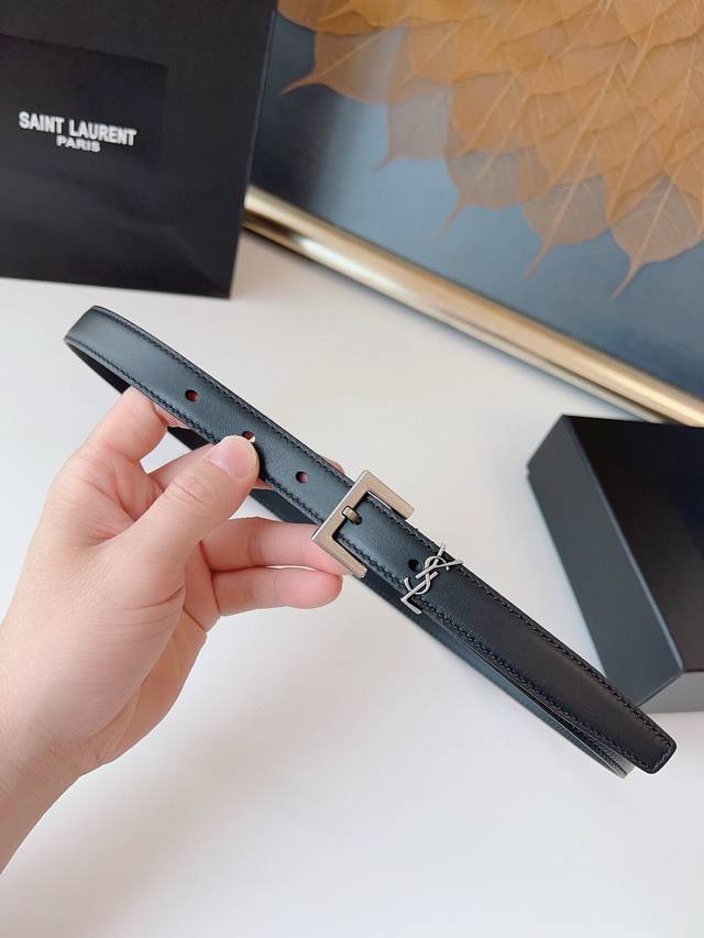 saint Laurent Saint Laurent Women's Belt Leather Belt Imported From Italy Pla