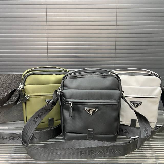 prada Prada Printed Crossbody Shoulder Bag Unisex Classic All-Match Real Shot