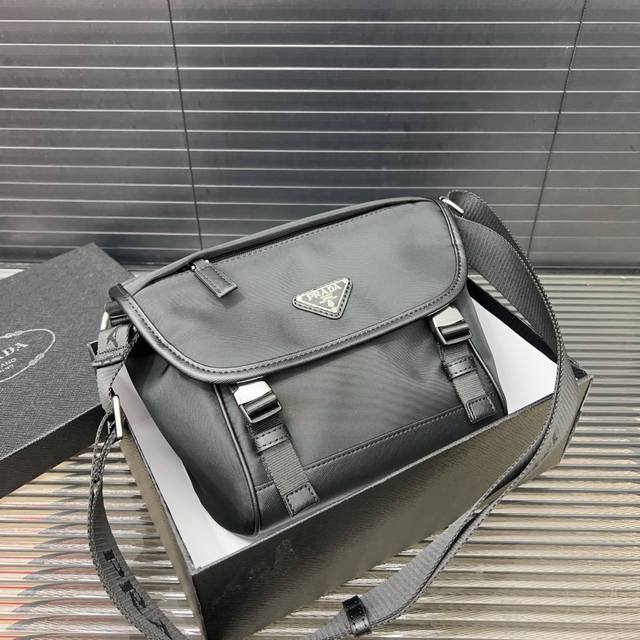 prada Prada Printed Crossbody Bag Flap Messenger Bag Shoulder Bag Unisex Clas