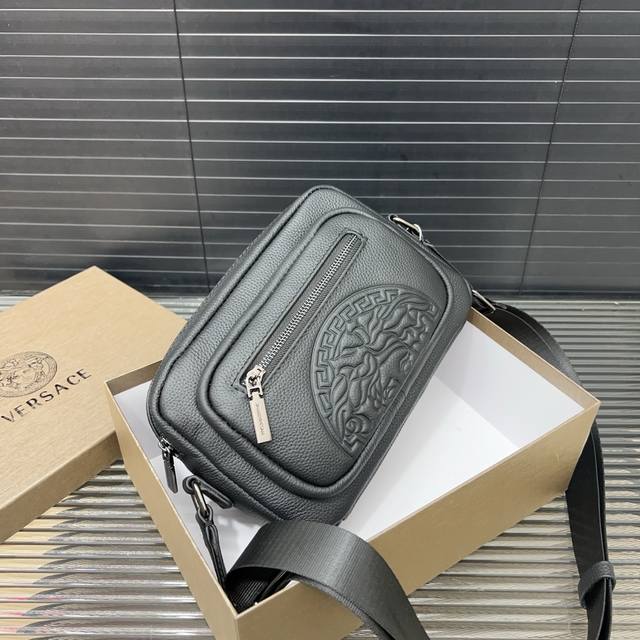 versace Versace Men's Calfskin Shoulder Bag Messenger Bag Crossbody Bag Class
