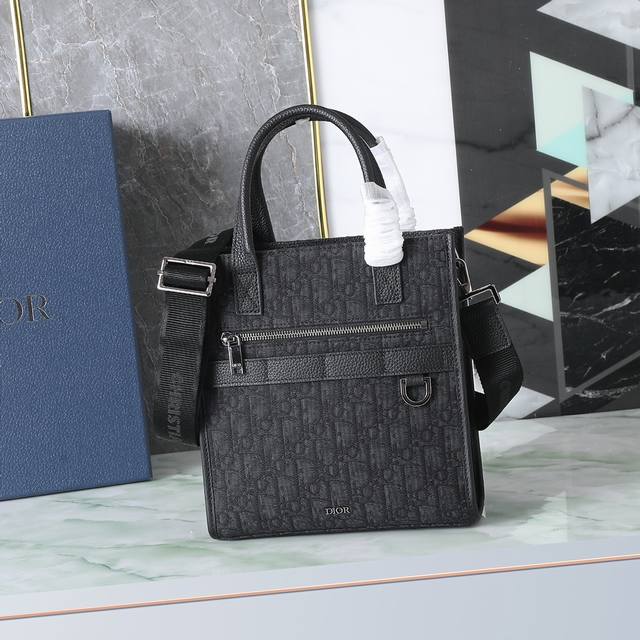 Top-Grade Original Diorsafari North-South Small Handbag This Safari North-South