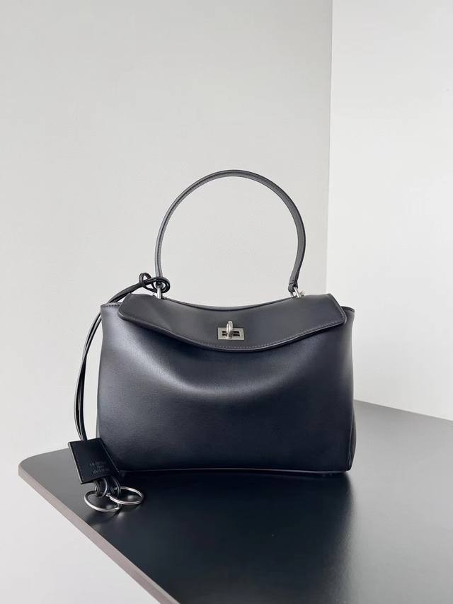 Balenciaga I Finally Got The Rodeo Soft Large-Profile Bag. I Immediately Feel La