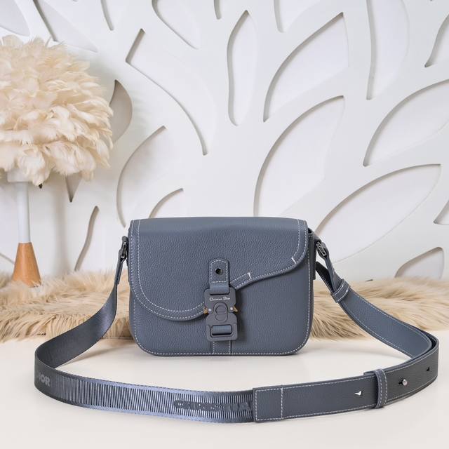 dior - Dior's Latest Messenger Bag Crossbody Bag. Available In Dark Grey Leat
