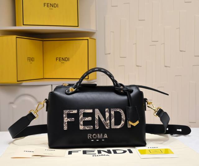 fendi By The Way Boston Tote Bag Made From Italian Leather Simple Style Hot S