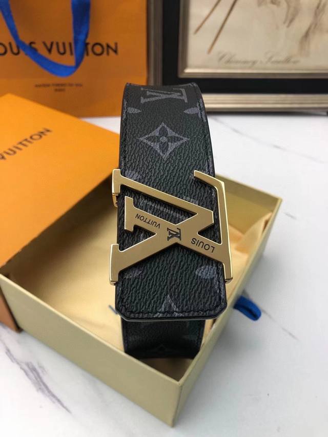 lv Belt Width 4.0Cm The Latest Series Of Counter Synchronization With Exquisi