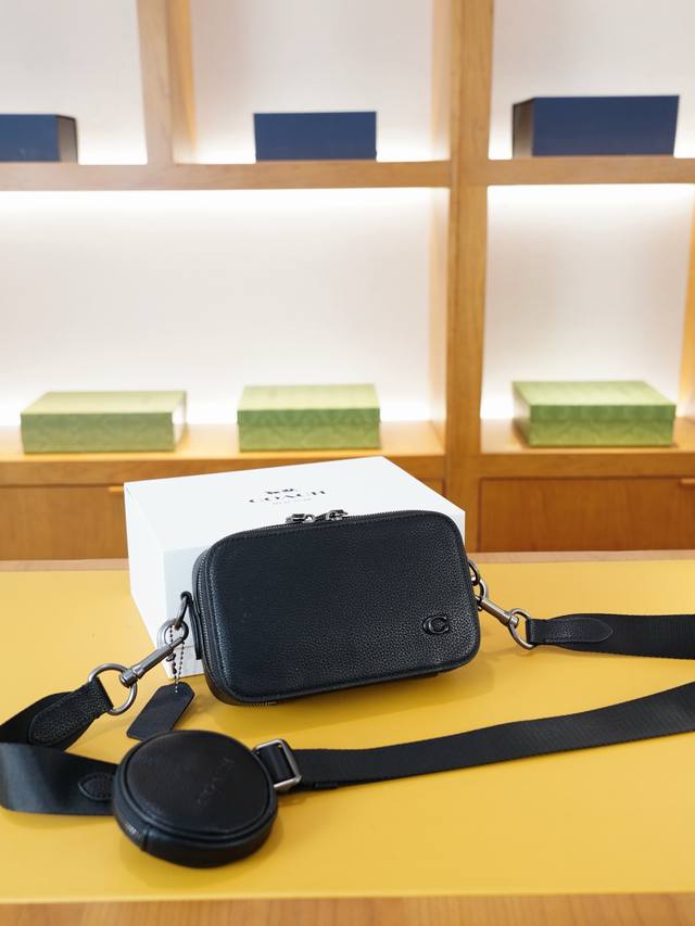 High-End Crossbody Shoulder Bag Synchronized With Coach Official Website. Timele
