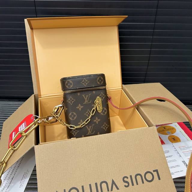 louisvuitton Louis Vuitton Phone Box Cigarette Case Bag Mobile Phone Bag Coup