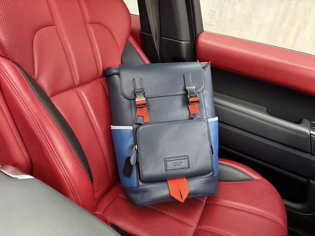 High-End New Coach Backpack Coach Backpack Coach Track 27 Color Matching Drawstr
