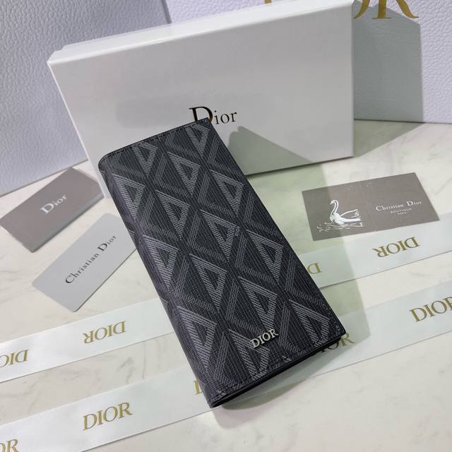 dior 030 Color Black Size 17.5*8.5*1.5 Dior Counters Are Hot And The Official