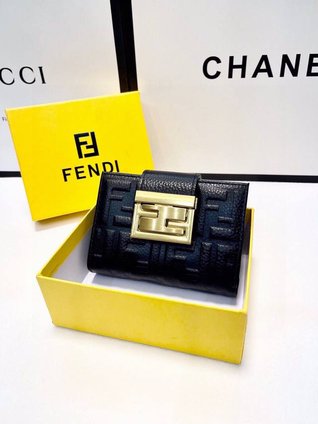Color Black Size 11X10 Fendi Popular Cowhide Tri-Fold Short Wallet Classic Style