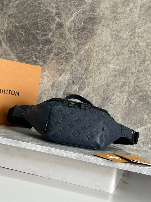rush Waist Bag Top Original M14784 Blue This Rush Waist Bag Is Made Of Monogr