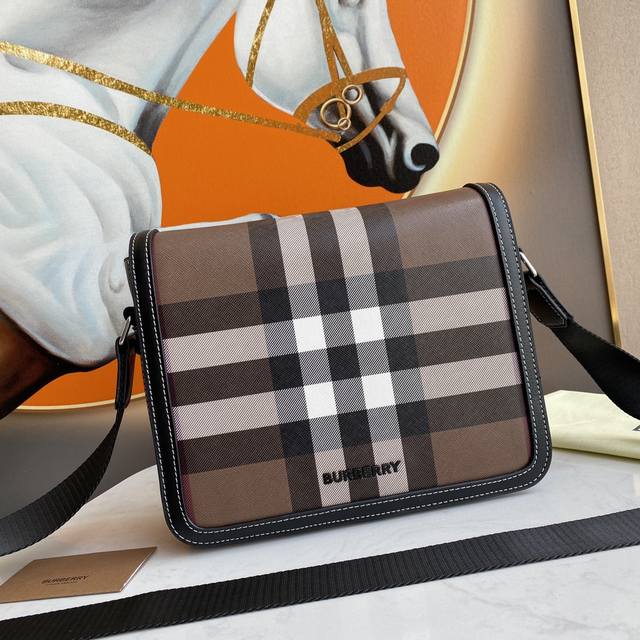 b Top Quality Original Exquisite Upright Design Decorated With Burberry Check