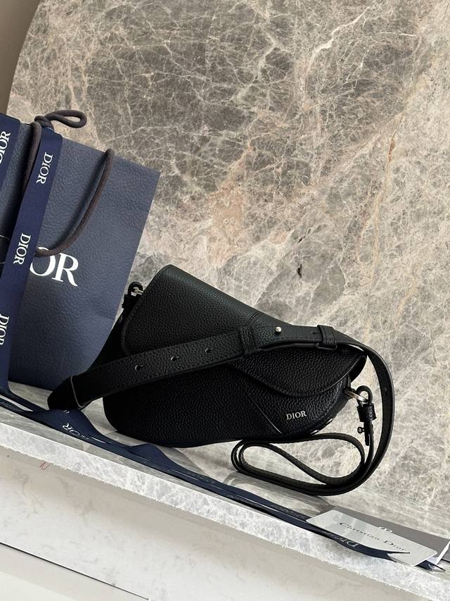 this Saddle Bag Is A Modern Take On A Classic Design, Crafted From Materials