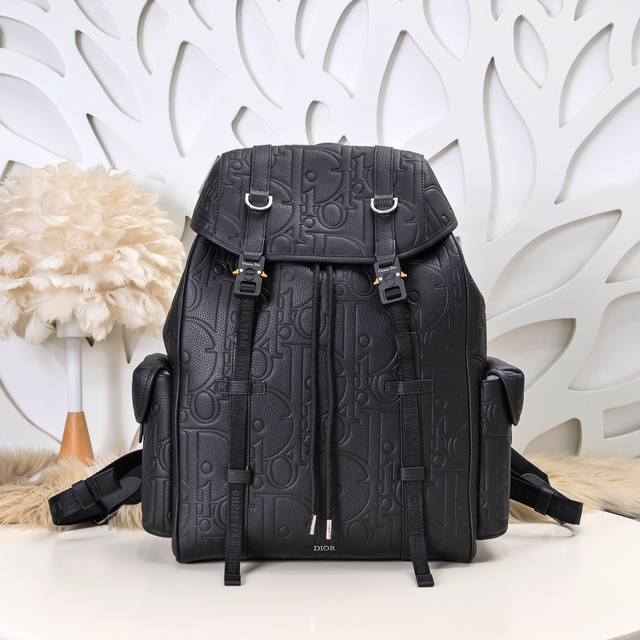 dior - The Latest Backpack From Dior Counters, The Official Website Synchroni