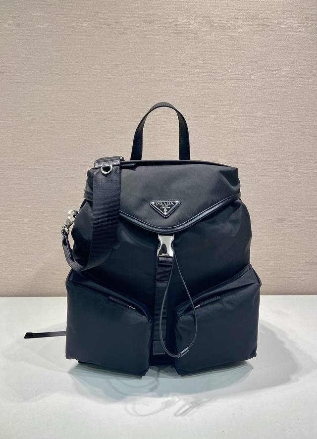 New Catwalk Style 2Vz111 Small Shoulder Bag This Catwalk Style Backpack Is Made