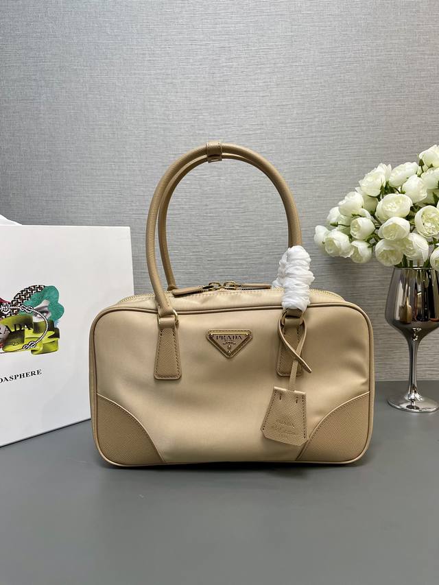 Top Original Single Medium 30Cm New Vintage Bag 1Bb115 Has Arrived. This Double