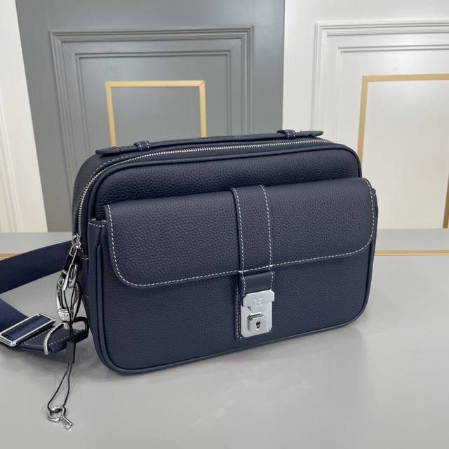 Counter Same Style High-End Men's Casual Crossbody Bag, Exquisite Workmanship An