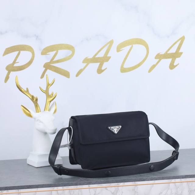 New Product First Release 21 New Unisex Mini Messenger Bag 1Bd313 Super Versatil