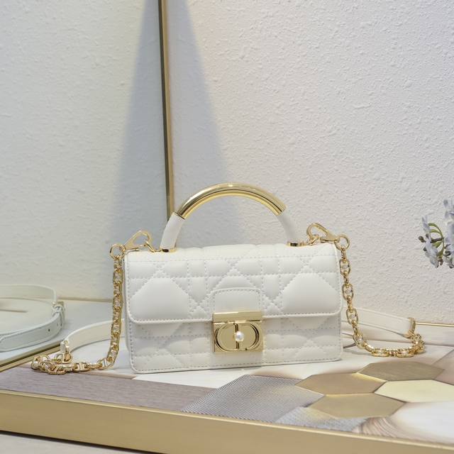 small Dior Ange Handbag In Creamy White Cowhideoversized Rattan Patternref. 4