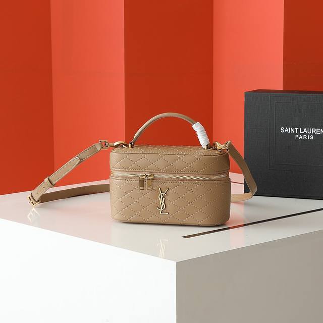 gaby Vanity Bag Mini Lambskin Shoulder Strap Clutch Zip Around Clutch With Le